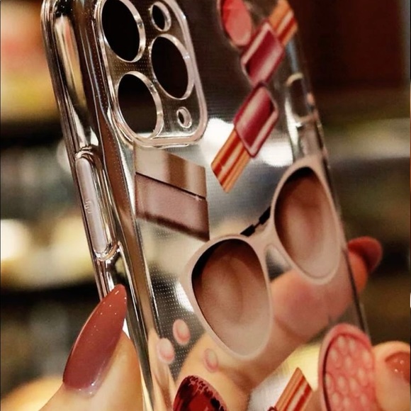 Perfume & Lipstick clear IPhone Case *BUNDLE FOR BETTER PRICE* 🛍 - Picture 6 of 7